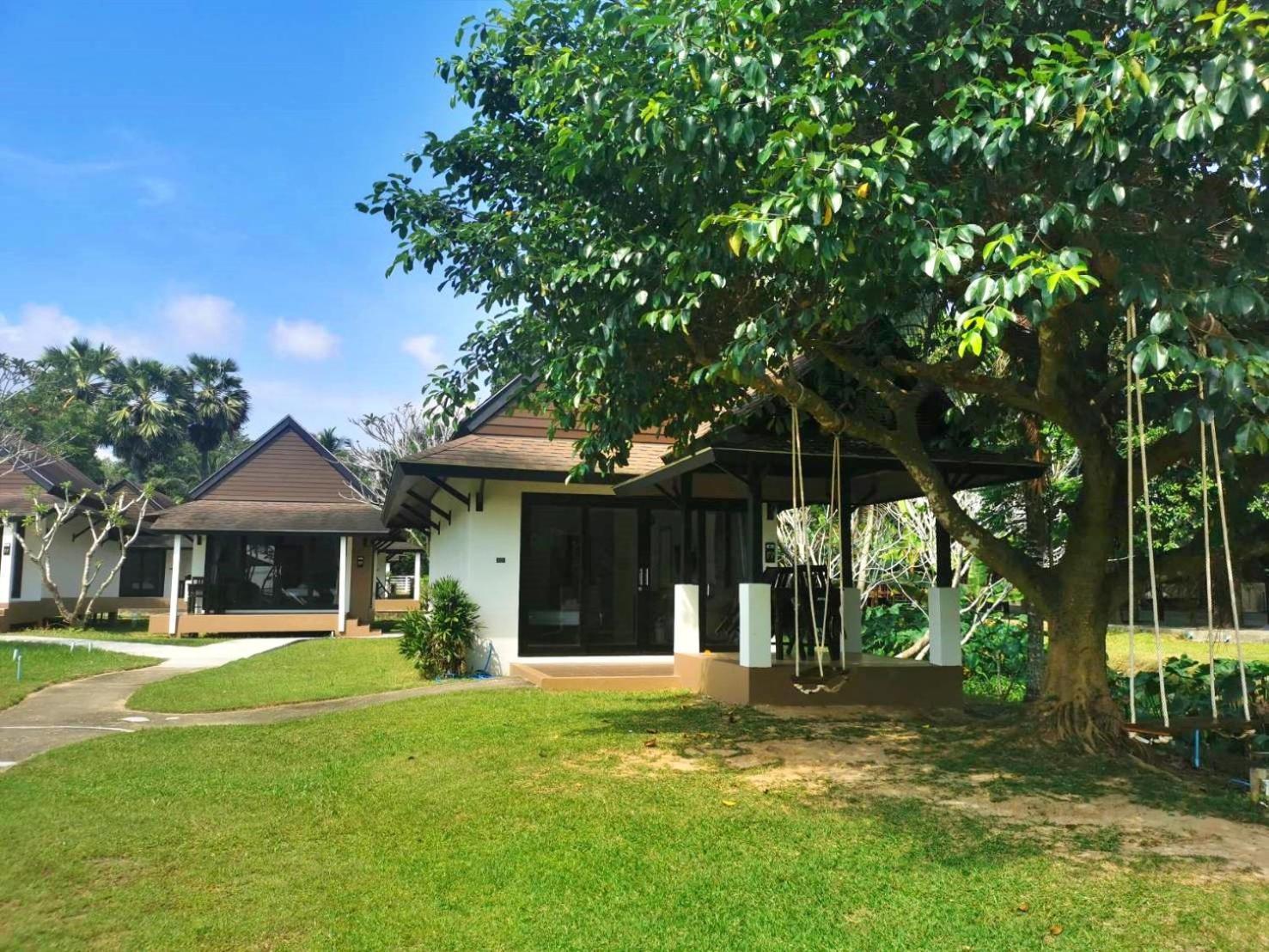 Nana Beach Hotel & Resort Pathiu المظهر الخارجي الصورة